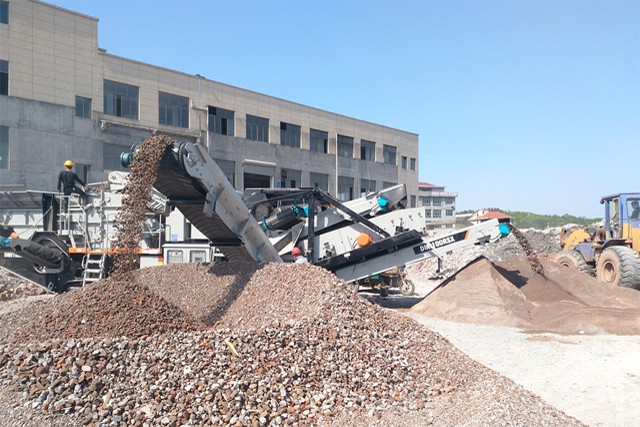 上海東蒙建筑垃圾那些事兒，快過來聽下（一）